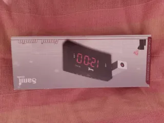 Radio Reloj Proyector Sami RS-1013