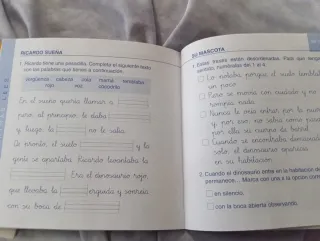 Ricardo y el dinosaurio rojo (Spanish Edition)