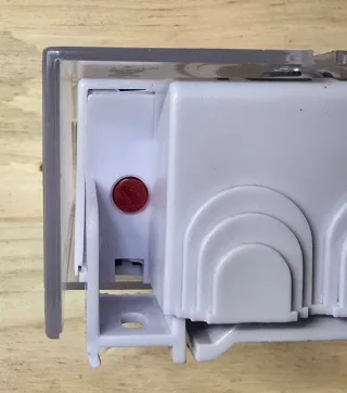 Interruptor Crepuscular GE LS W 666364