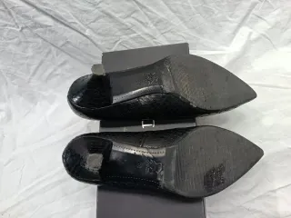 Zapatos Piel Tacón Massimo Dutti Negros.