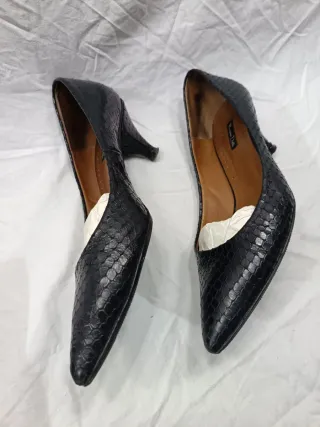 Zapatos Piel Tacón Massimo Dutti Negros.