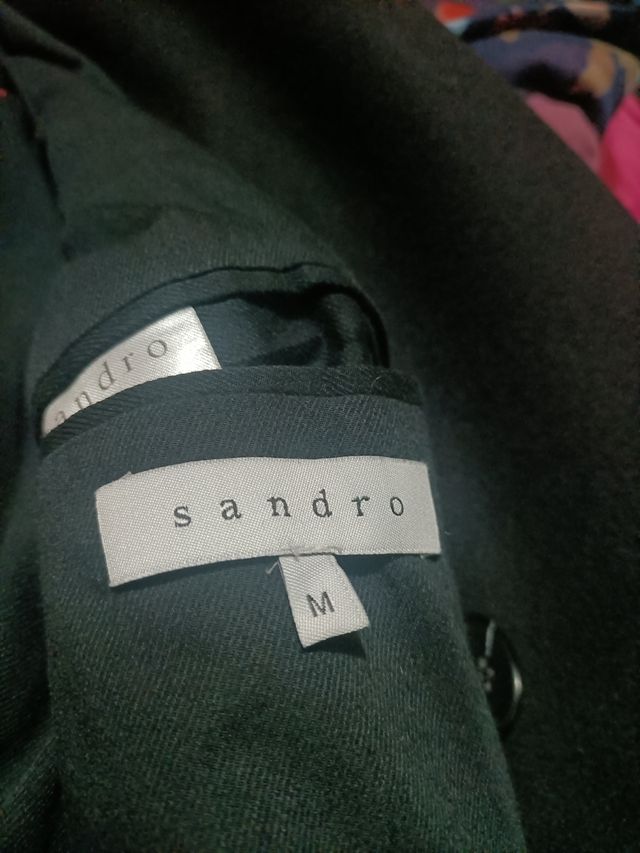Abrigo Sandro Negro Talla M