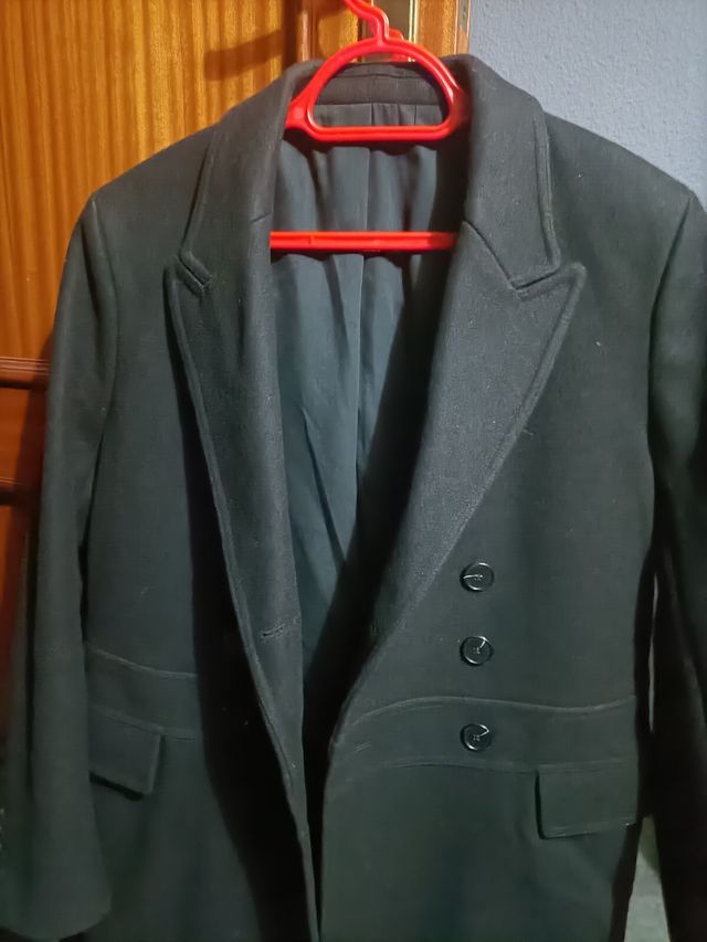 Abrigo Sandro Negro Talla M