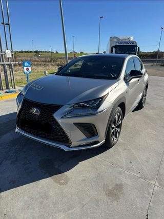 Lexus NX 2021