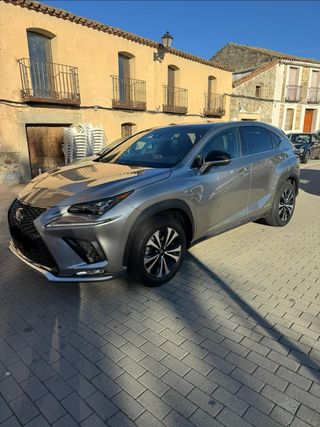 Lexus NX 2021