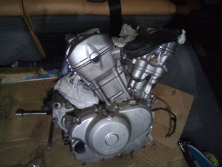 Motor Honda RC52E 700V Deauville