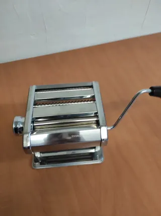 Macchina per pasta NUOVA da estrenare