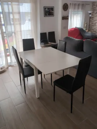 Mesa comedor extensible + 6 sillas