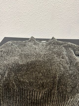 Jersey Pull&Bear verde oliva talla S