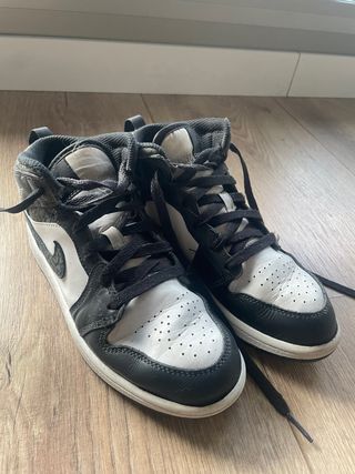 Zapatillas Nike Jordan Talla 35