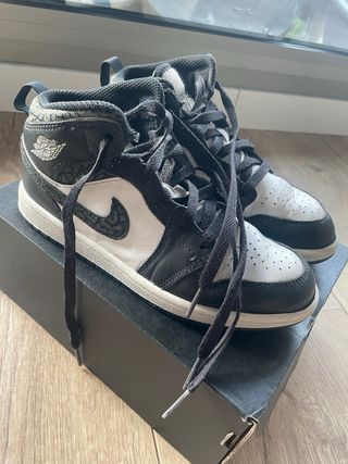 Zapatillas Nike Jordan Talla 35