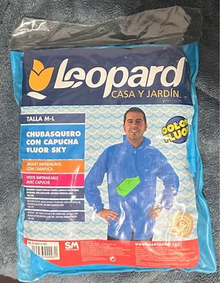 Chubasquero Leopard Talla M-L Fluor Sky