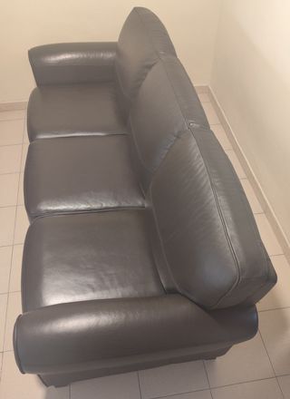 Sofá 3 plazas piel sintética marrón oscuro Ikea