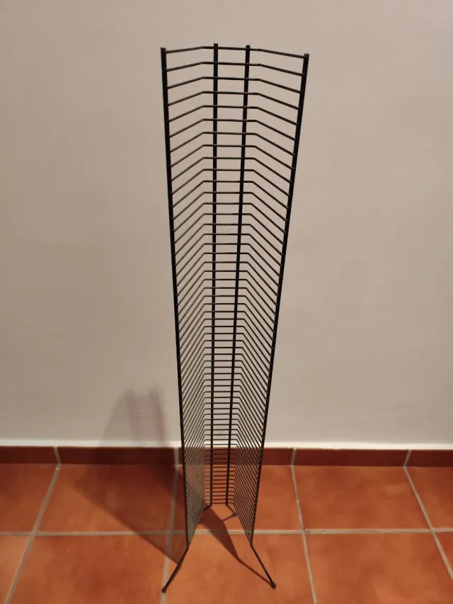 Estantería Porta CDs Metálica Negra