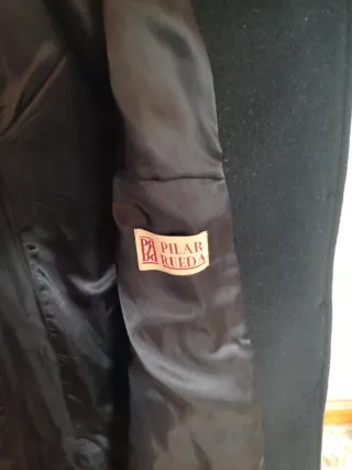 Chaquetón de paño negro