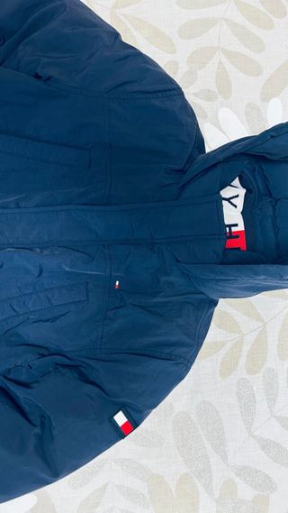 Abrigo plumas Tomy Hilfiger talla 164 Juvenil