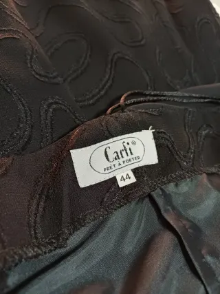 Vestido fiesta negro estampado relieve