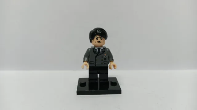 Leader tedesco WWII compatibile con Lego