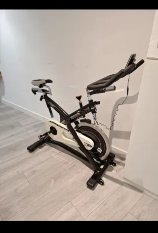 Bicicleta Spinning BH