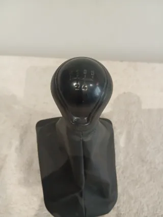 Pomo cambio Seat Ibiza KJ