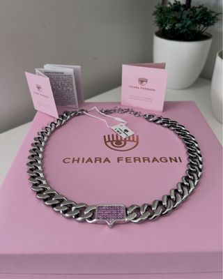 Collana Chiara Ferragni con ciondolo a forma di fu