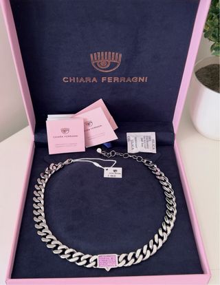 Collana Chiara Ferragni con ciondolo a forma di fu