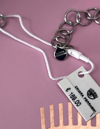 Collana Chiara Ferragni con ciondolo a forma di fu