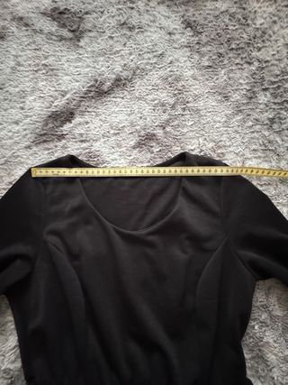 Vestido negro manga 3/4
