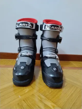 Bota de esquí de travesía Scarpa Avant 42.5.