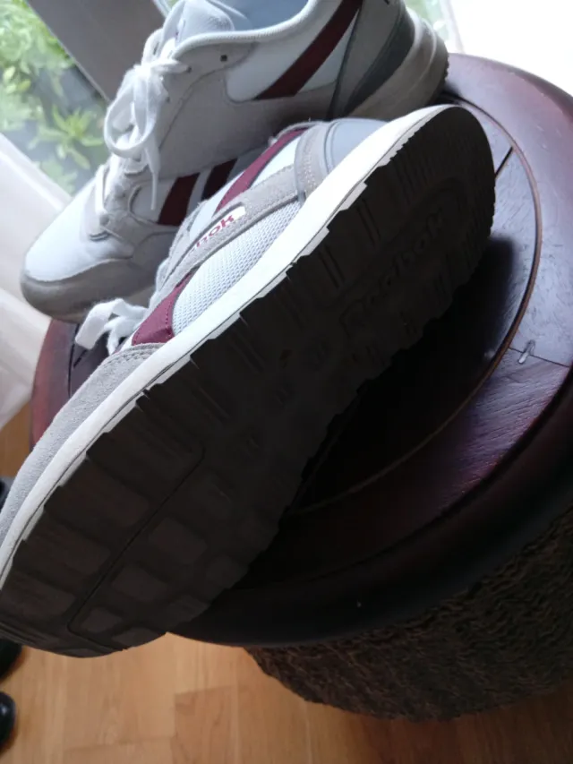 Zapatillas Reebok Hombre Blancas y Rojas