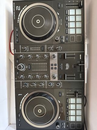 Controlador DJ Hercules DJControl Impulse 500