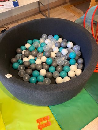 Parque de bolas infantil