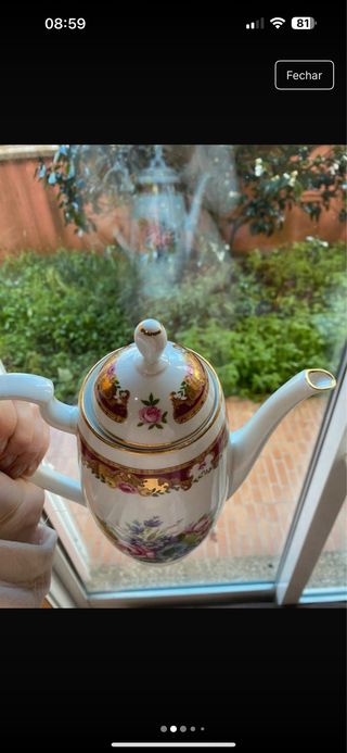 Bule Limoges em Porcelana Floral