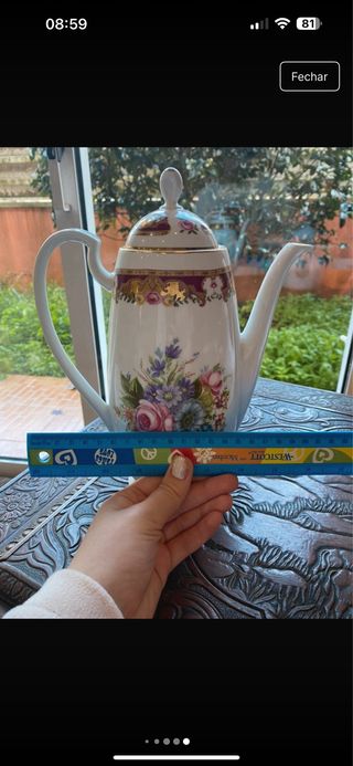 Bule Limoges em Porcelana Floral