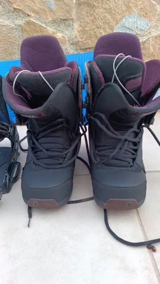 Tabla Snowboard Burton + Fijaciones y Botas