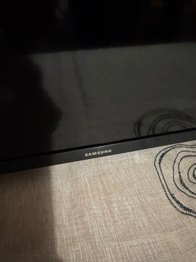 Samsung Smart TV 32' para reparar pantalla