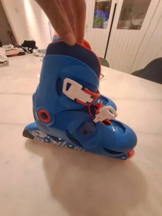 Patines infantiles ajustables azules