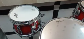 Batería Cocktail Roja