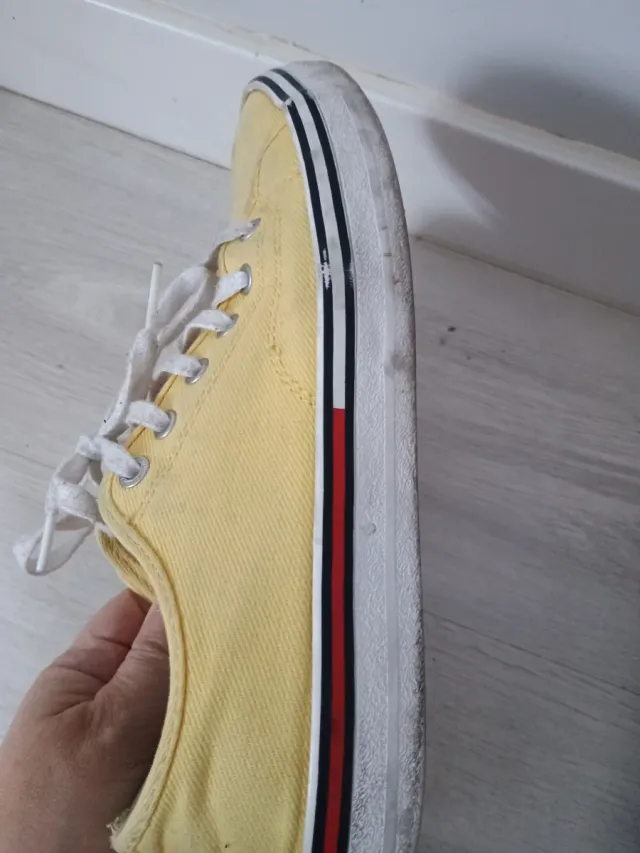 Zapatillas Tommy Hilfiger Amarillas