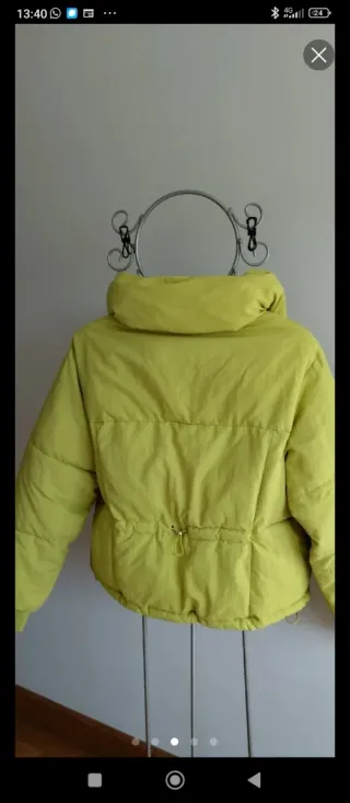 Cazadora bomber acolchada verde pistacho