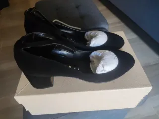 Zapatos tacón negros mujer