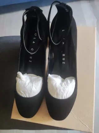 Zapatos tacón negros mujer