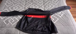 Chaqueta Ciclismo Invierno Decathlon. Talla 12 año