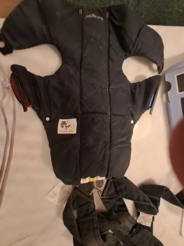 Mochila portabebés BabyBjörn negra