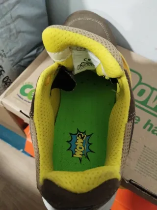 Zapatos U-Power Marrones y Amarillos