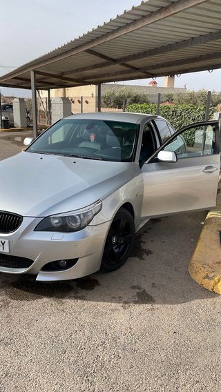 BMW Serie 5 530xd e60
