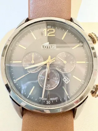 Reloj Lotus Cronógrafo Marrón y Gris