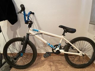 Bicicleta BMX Wipe De20 pulgadas