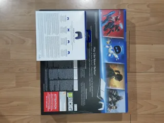 PS5 Digital 825GB + Mando DualSense Morado