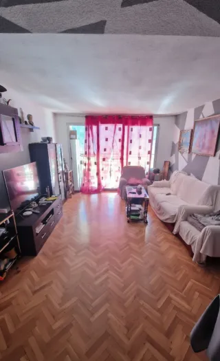 Piso | Casa | Vivienda 120m² en Parque Cataluña